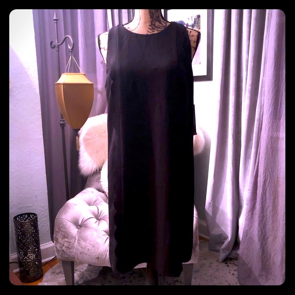 Tahari LBD